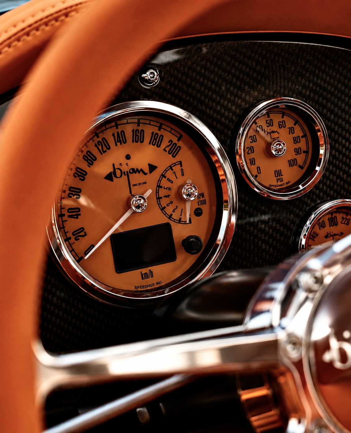 Corvette Split-Window bespoke gauge cluster and carbon fiber dash